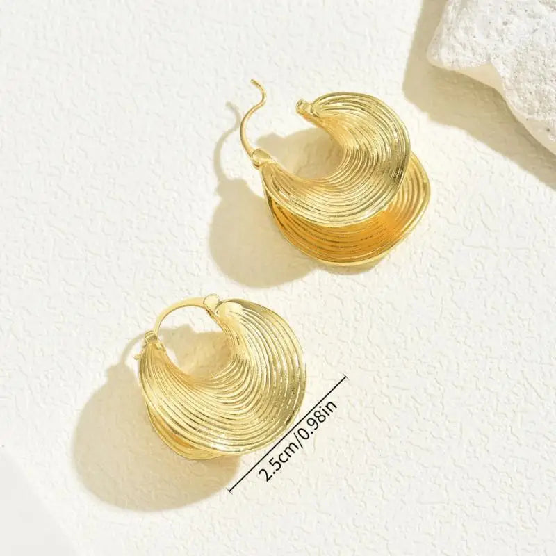 Éventail Doré – Geometric Drop Earrings
