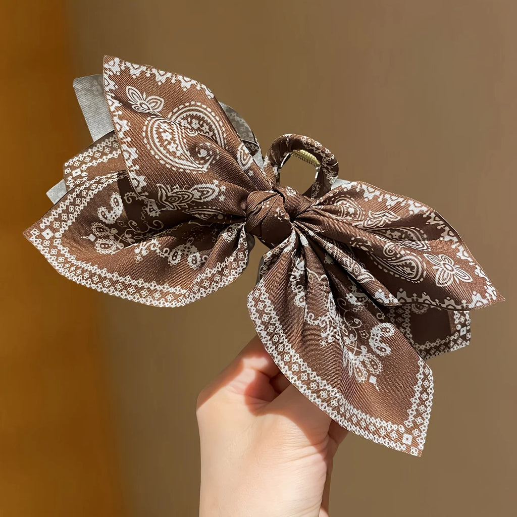 Brown Cashew Flower Hair Clip – Elegant Shark Clip for Women