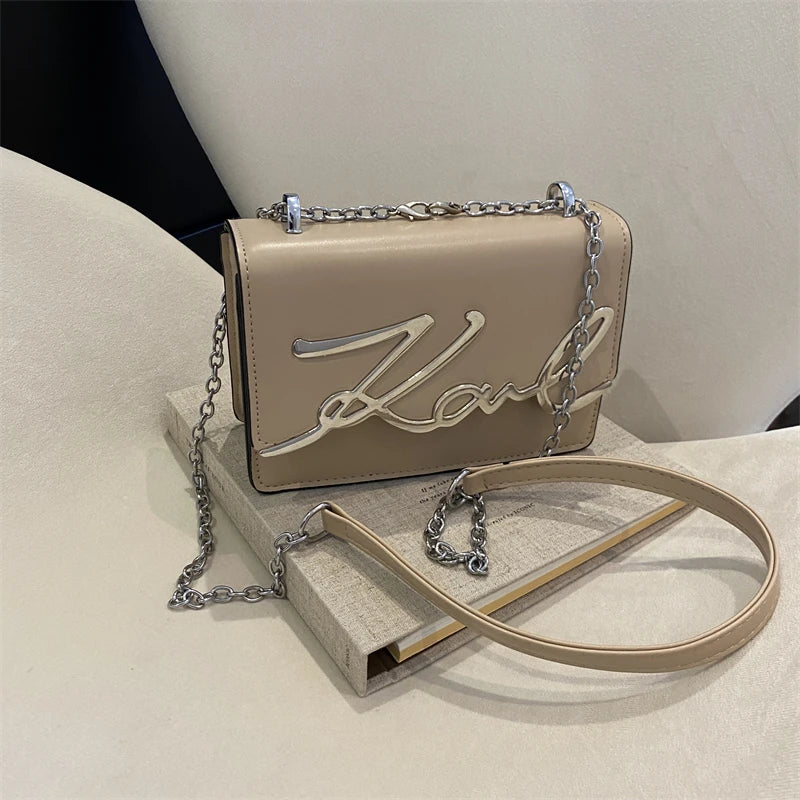 Fashion Crossbody Bag – Solid Color with Chain Strap & Magnetic Closure