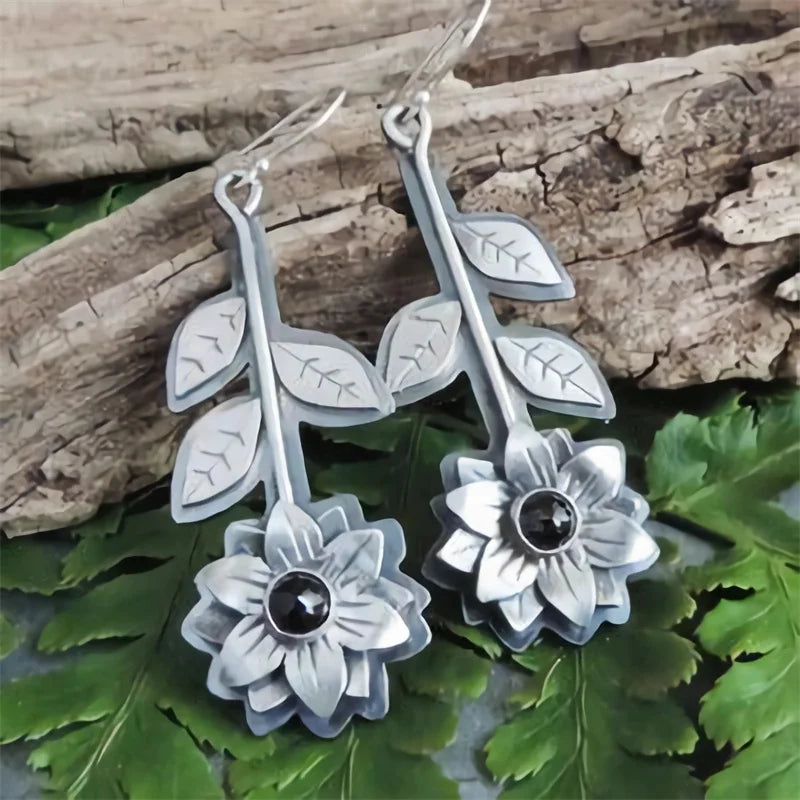 Libellule Vintage – Dragonfly Drop Earrings