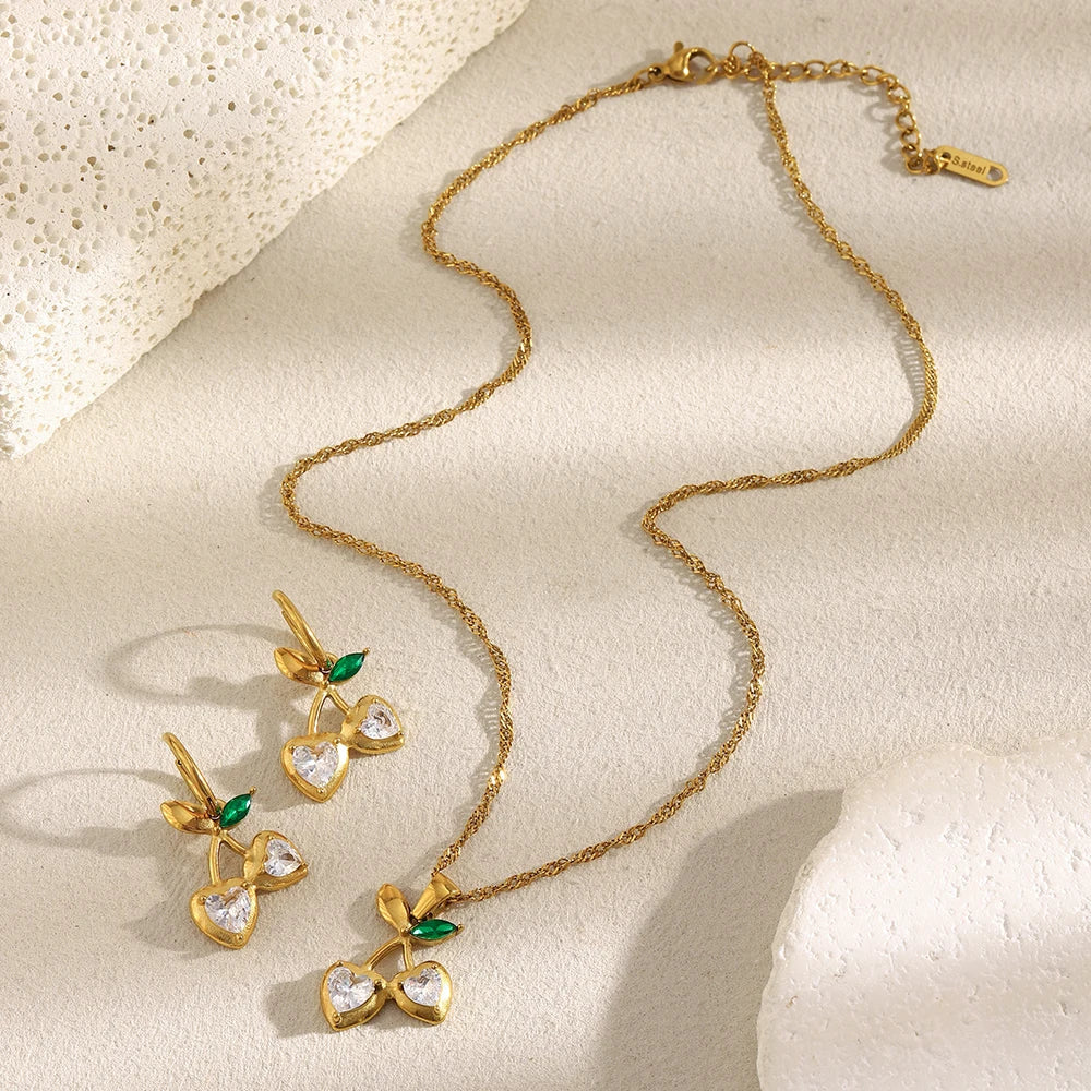 La.Muses Sparkling Cherry Zircon Jewelry Set