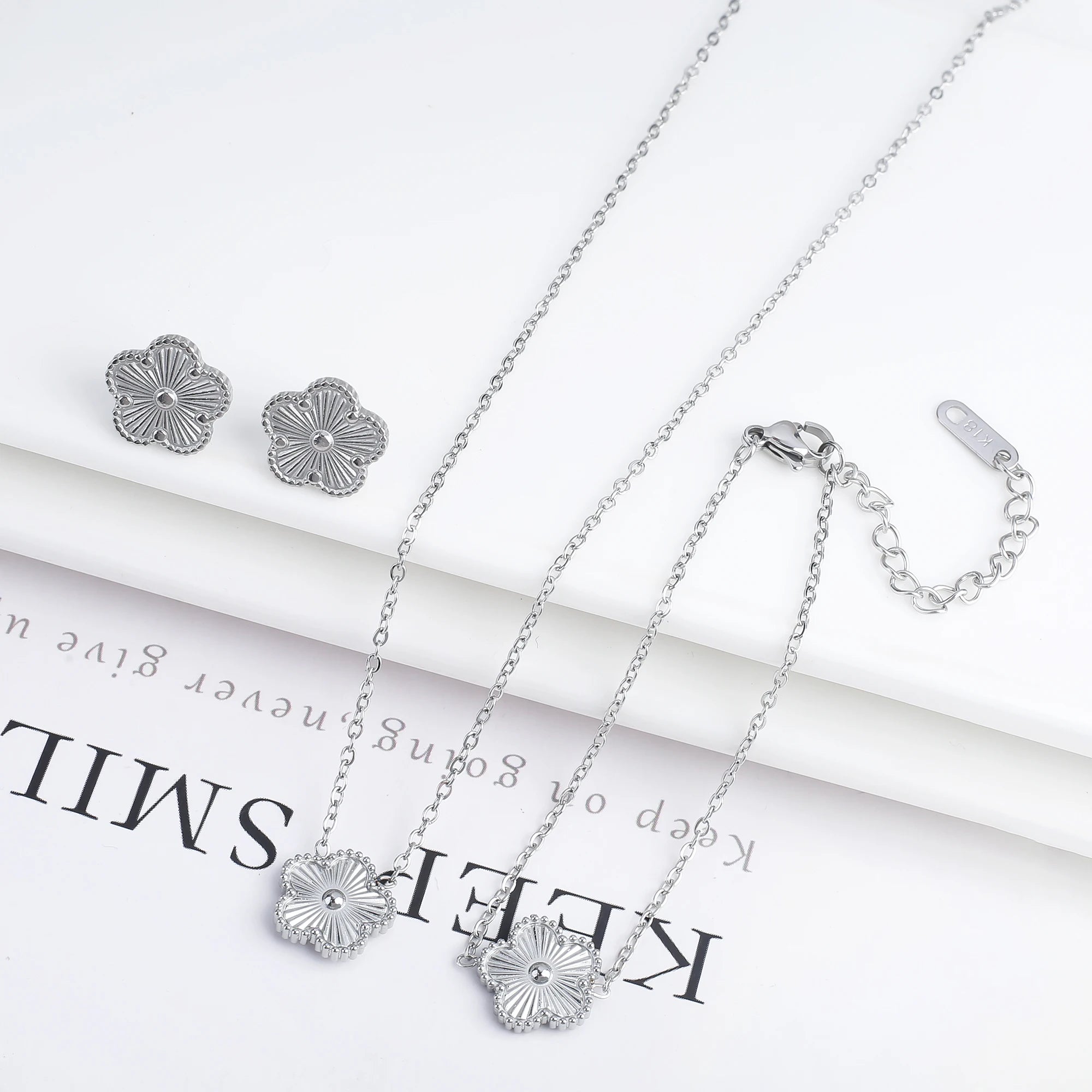 Clover Five Leaf Flower Stainless Steel Jewelry Set
Luxury Bracelet, Necklace & Earrings for Women