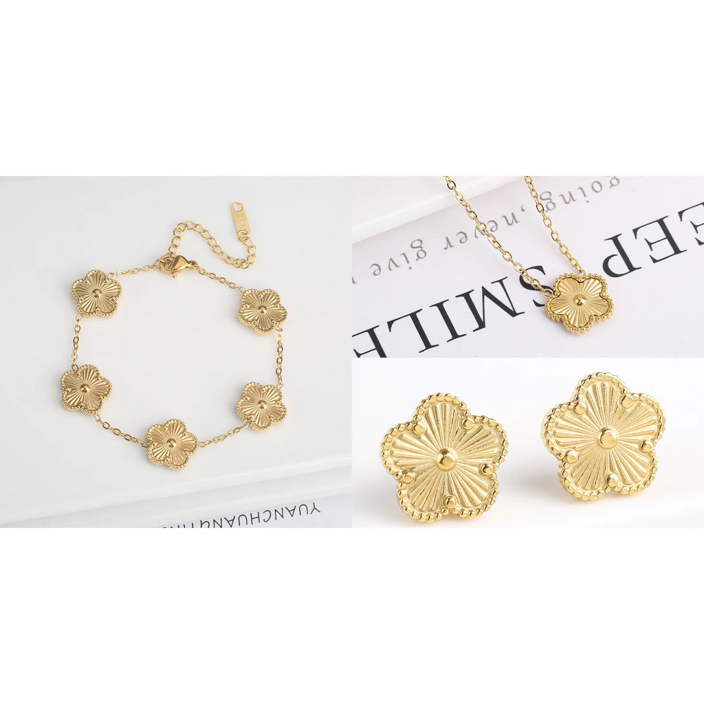 Fleur de Grace – 18K Gold Plated Clover Jewelry Set