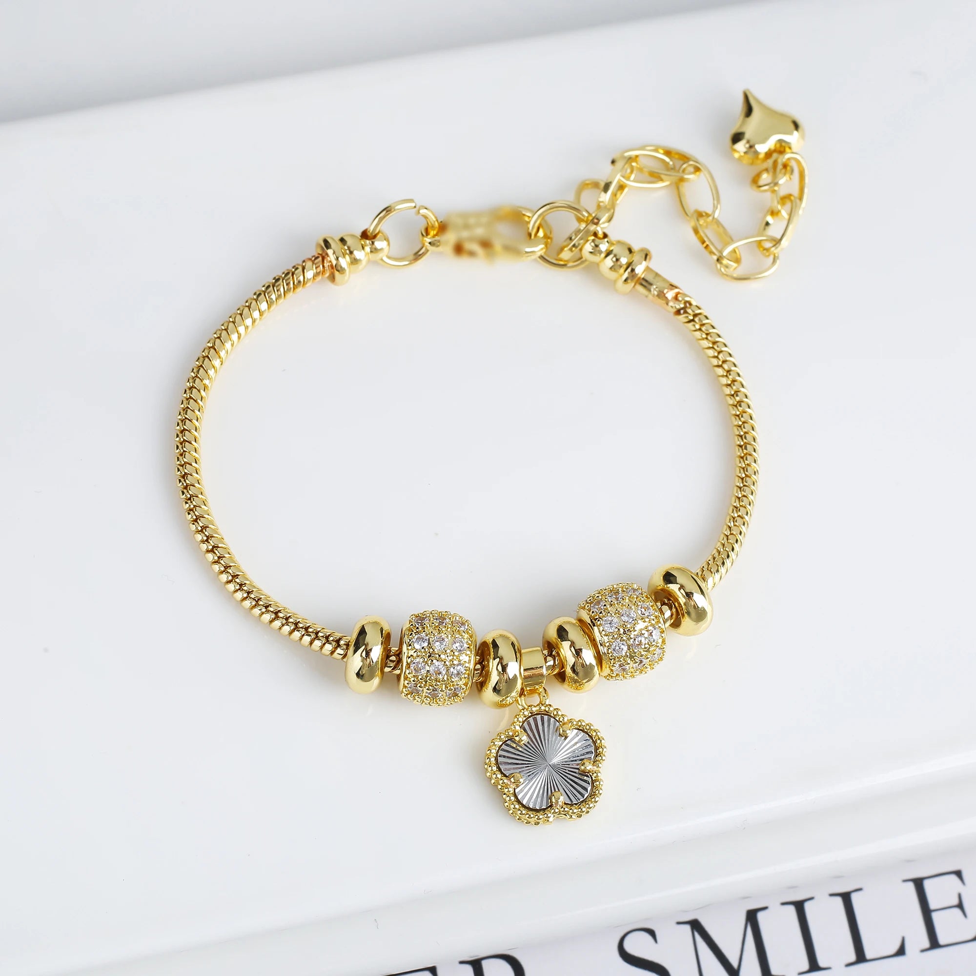 5-Leaf Clover Woven Chain Bracelet – Women’s Luxury Jewelry