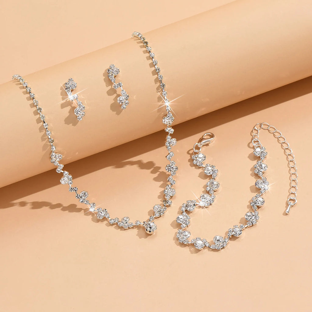 Fleur Élégante – 4-Piece Jewelry Set