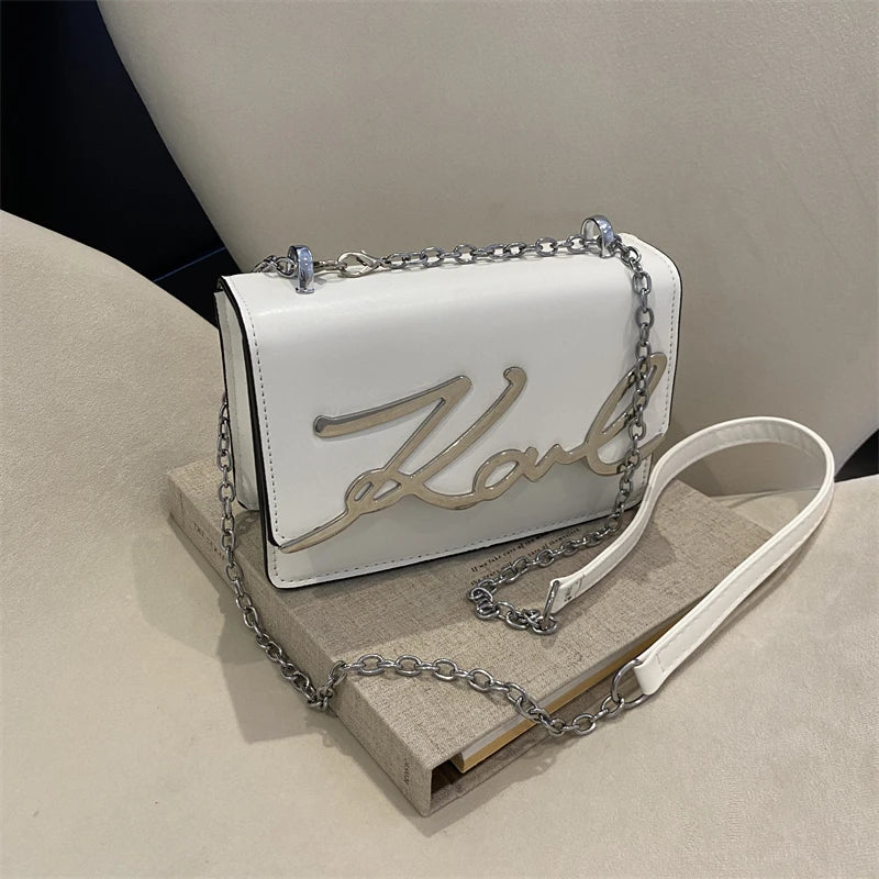 Fashion Crossbody Bag – Solid Color with Chain Strap & Magnetic Closure