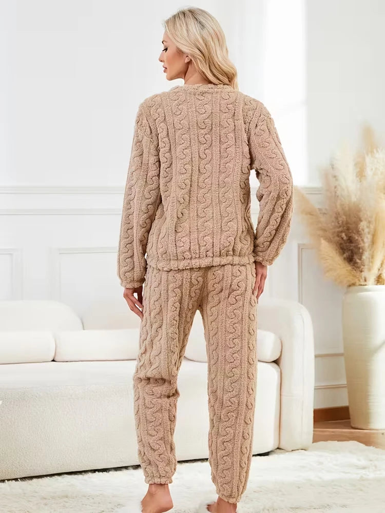 Women’s Autumn-Winter Fleece Pajama Set – Long Sleeve & Pants