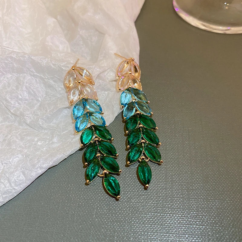 Feuille de Luxe – Leaf Rhinestone Earrings