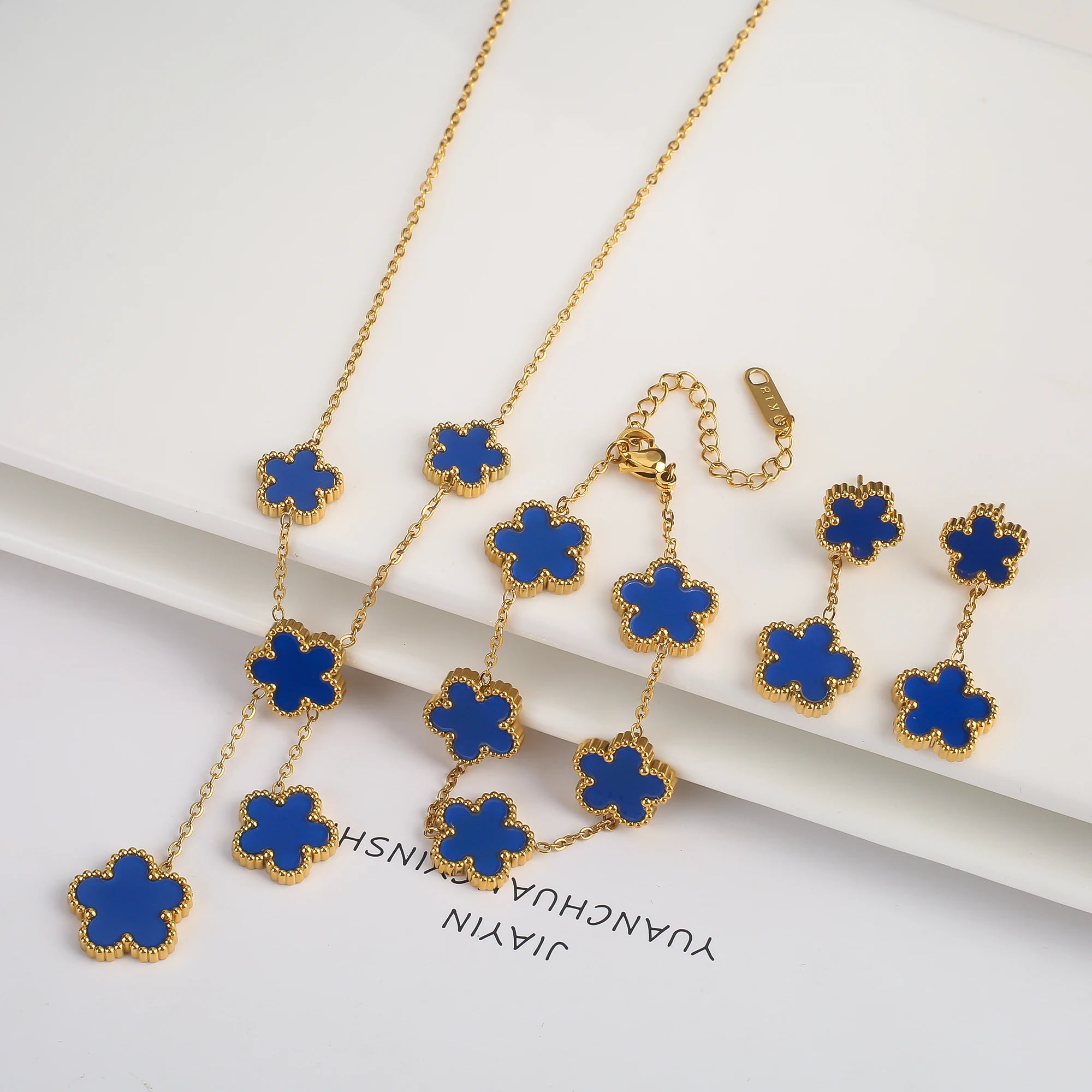 Clover Five Leaf Flower Stainless Steel Jewelry Set
Luxury Bracelet, Necklace & Earrings for Women
