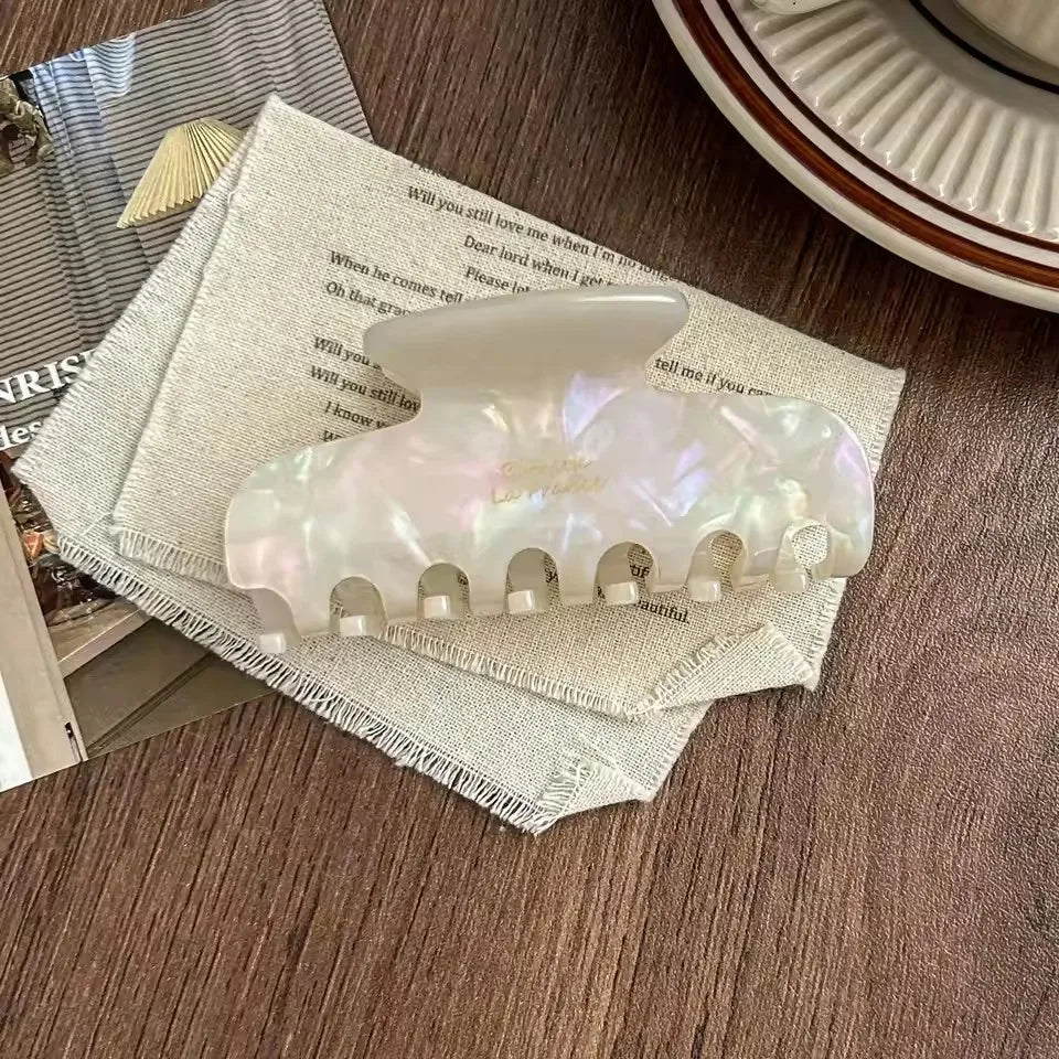 Vintage French Hair Clip – Two-Tone Wood & Marble Design
