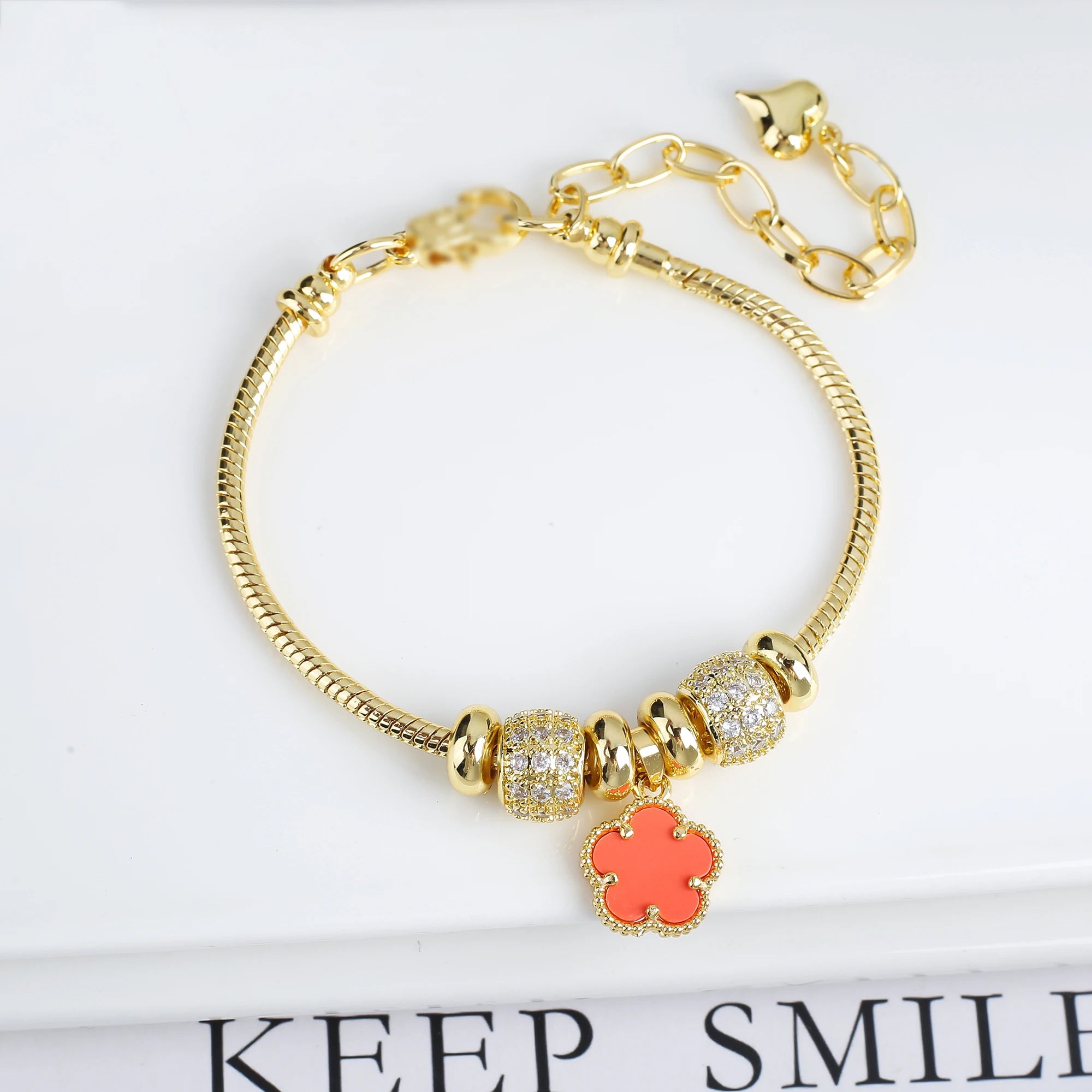 5-Leaf Clover Woven Chain Bracelet – Women’s Luxury Jewelry