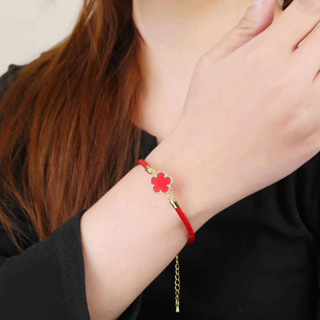 Genuine Leather Five-Leaf Flower Charm Bracelet – Women’s Fashion