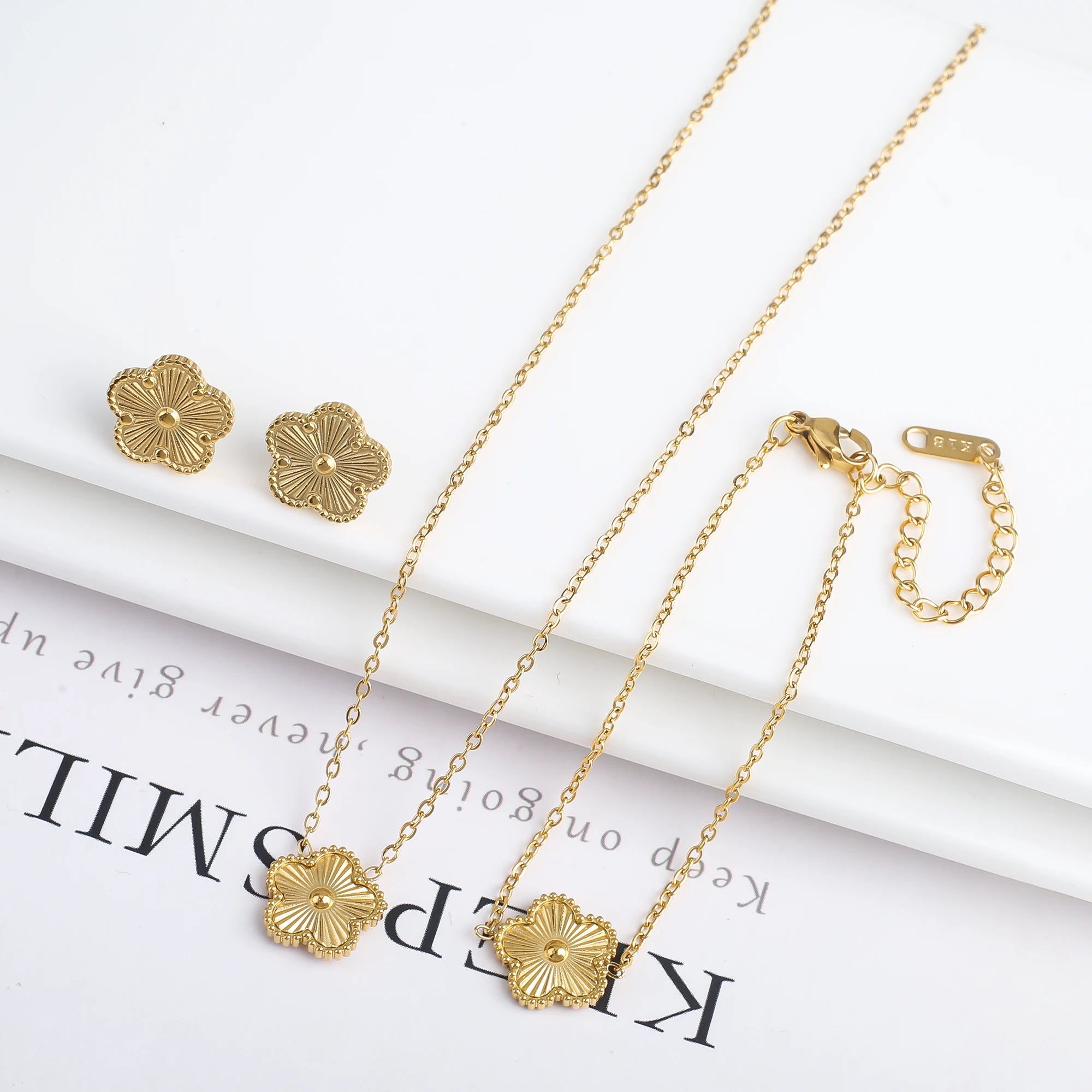 Clover Five Leaf Flower Stainless Steel Jewelry Set
Luxury Bracelet, Necklace & Earrings for Women