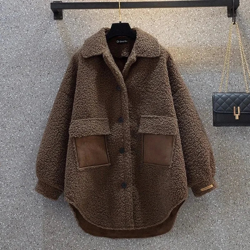 Veste Femme Grande Taille – Fourrure d’Agneau Épaissie, Style Hong Kong Chic, Slim, Automne/Hiver, Tendance Urbaine
