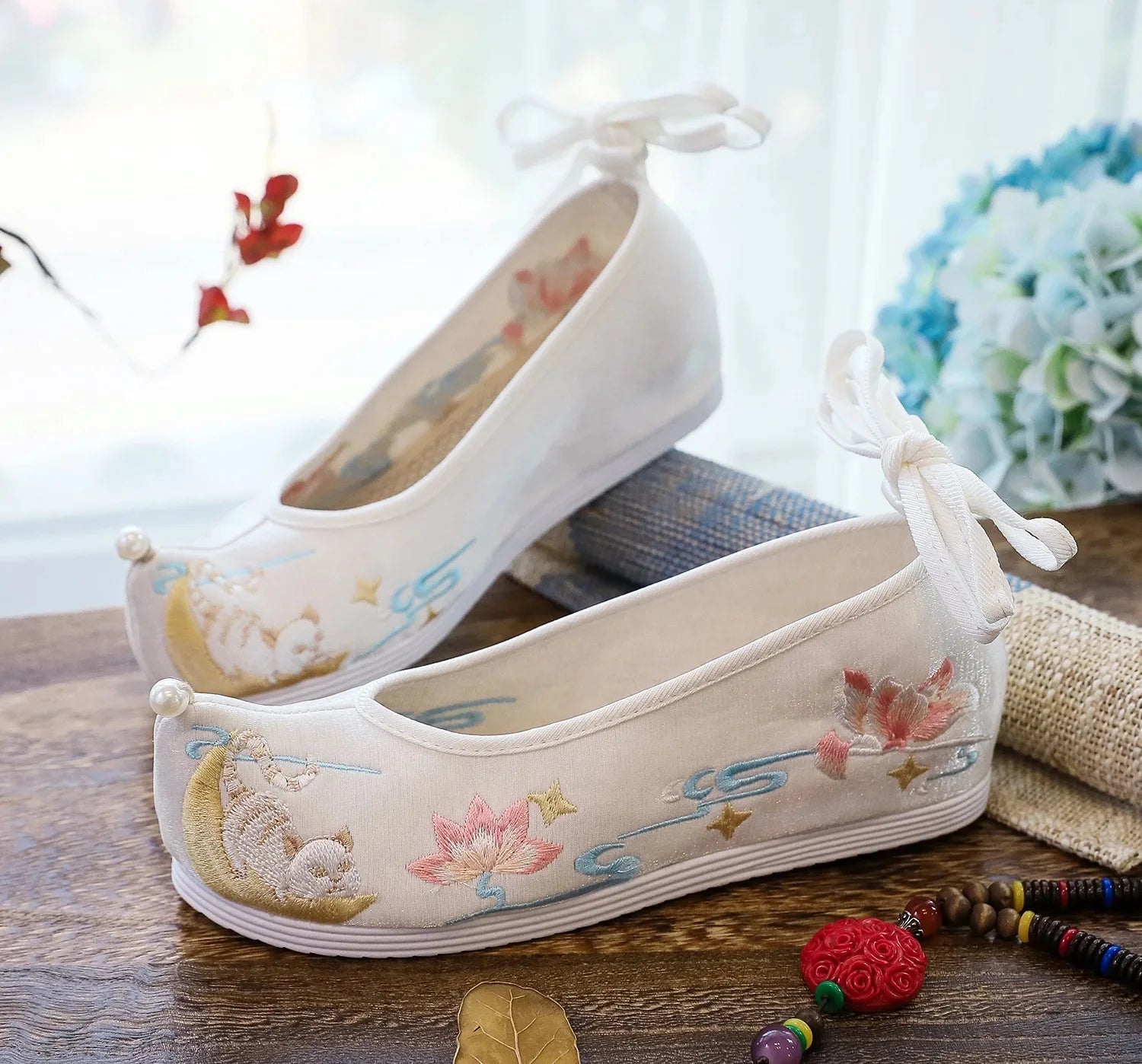 Chasing Moon Hanfu Cotton Shoes