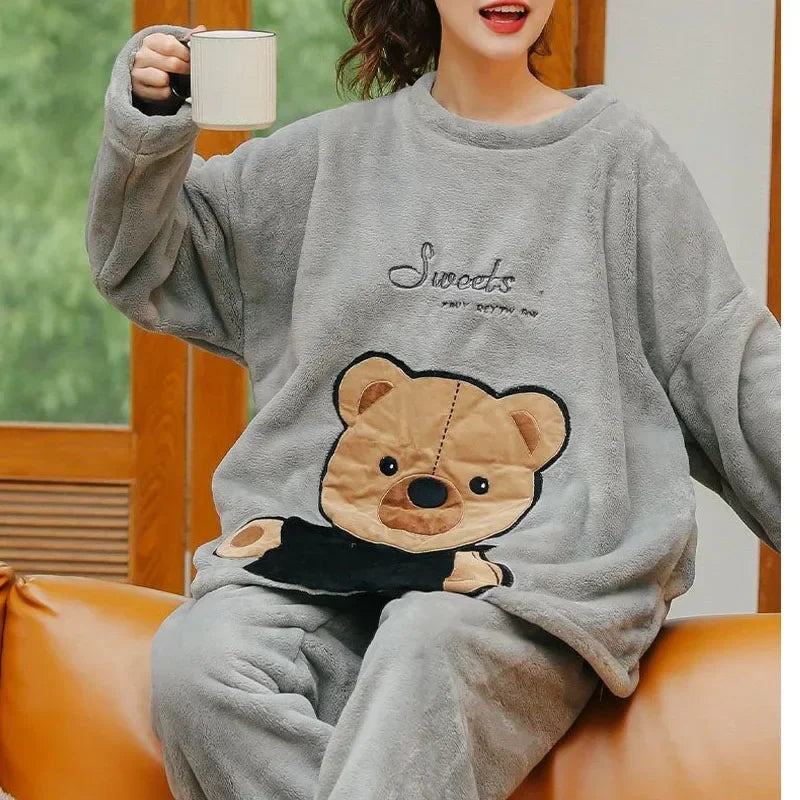 Women’s Flannel Cartoon Bear Loungewear – Long Sleeve & Trouser Two-Piece Set