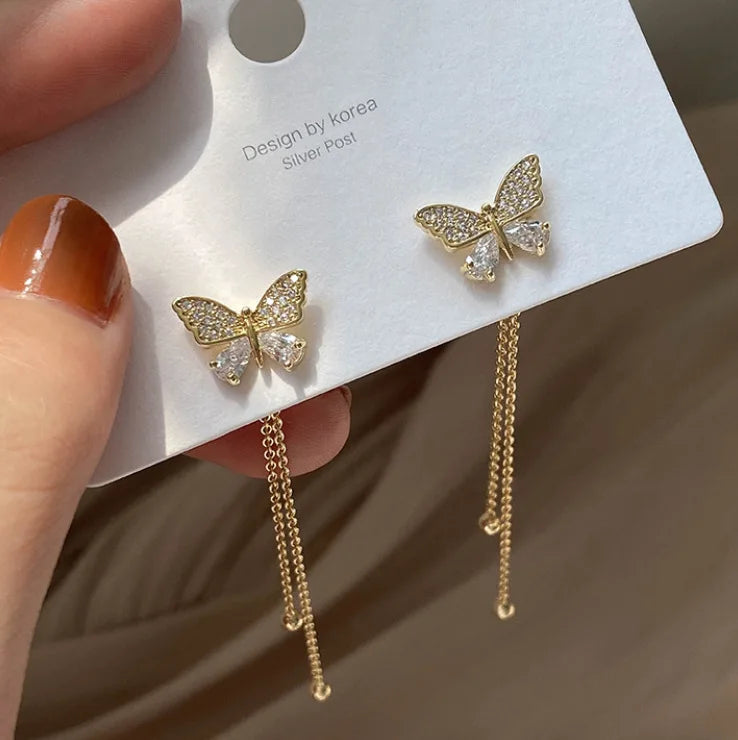 Papillon Éclat – Rhinestone Butterfly Earrings