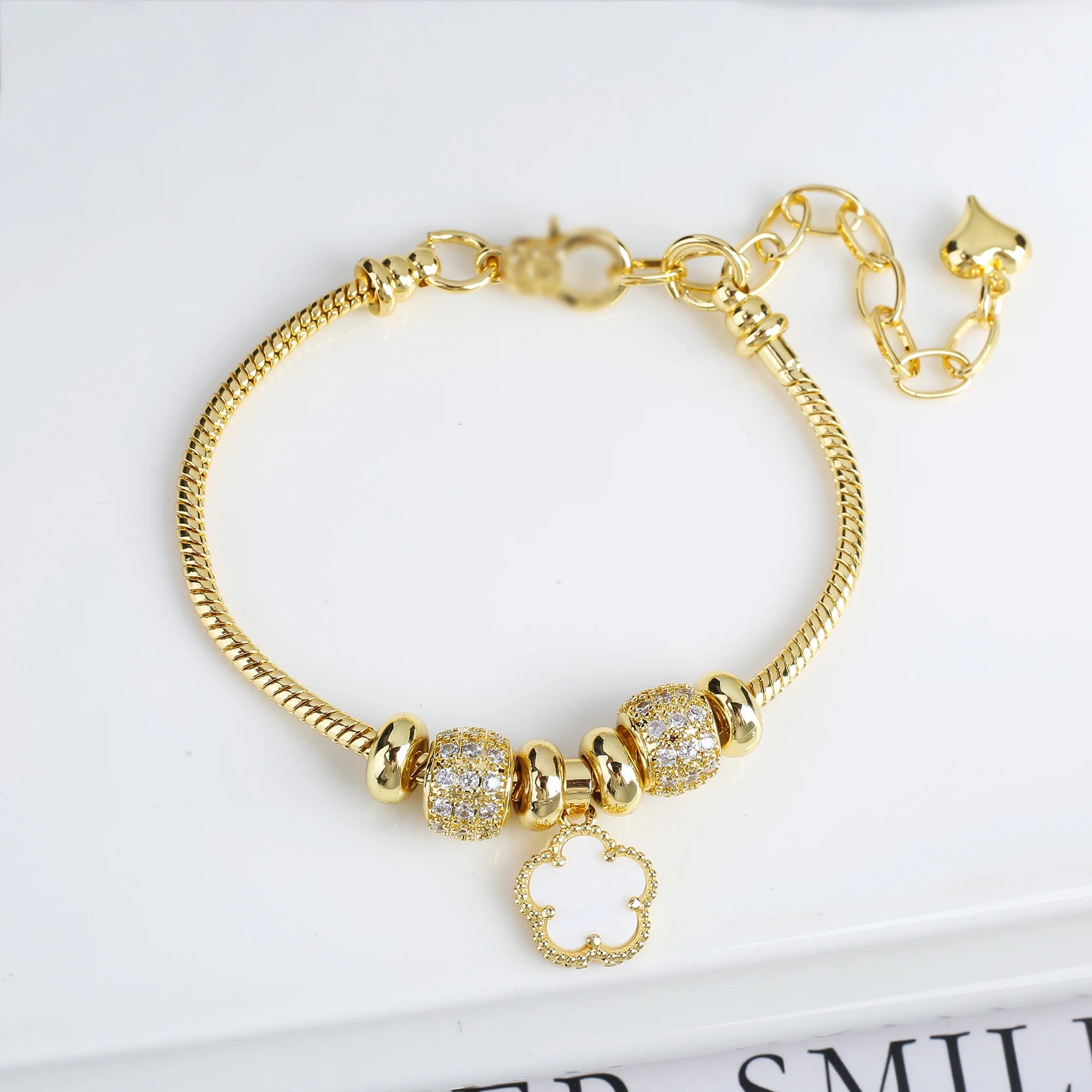 5-Leaf Clover Woven Chain Bracelet – Women’s Luxury Jewelry