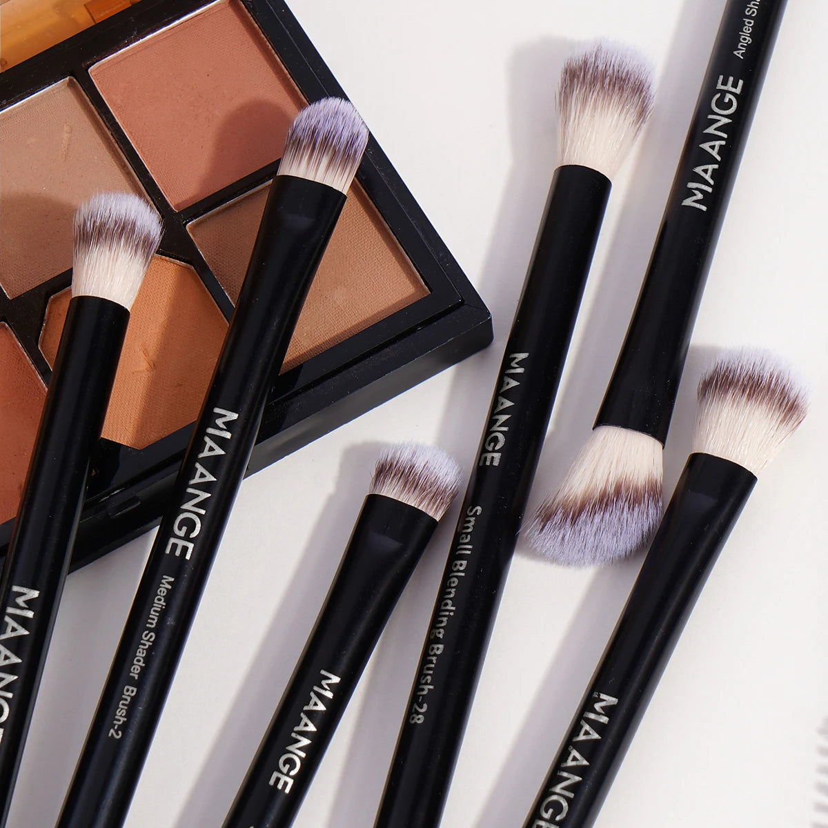 MAANGE 20PCS Makeup Brush Set – Powder, Eyeshadow, Foundation, Eyebrow, Contour, Blending, With Travel Bag