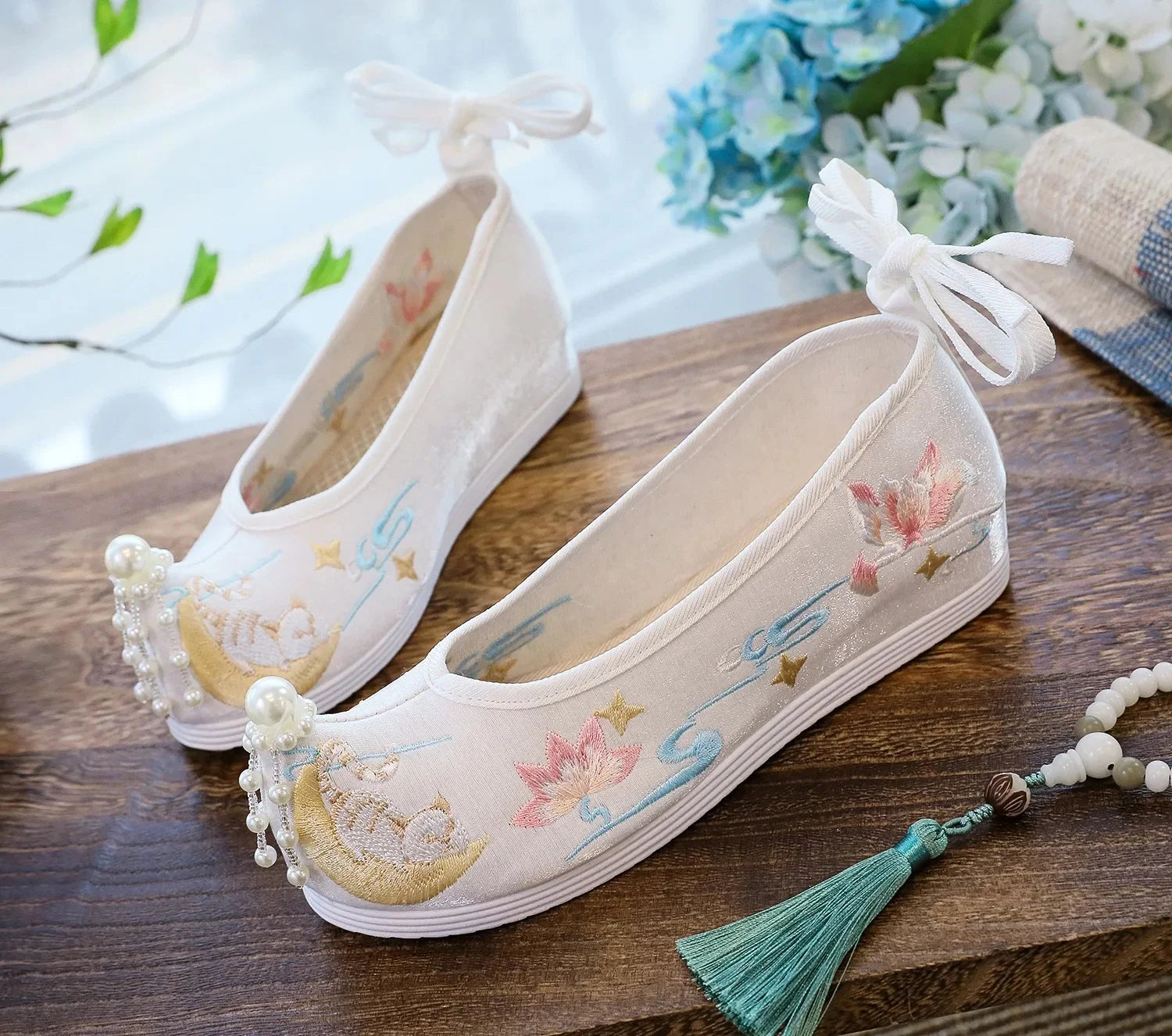 Chasing Moon Hanfu Cotton Shoes