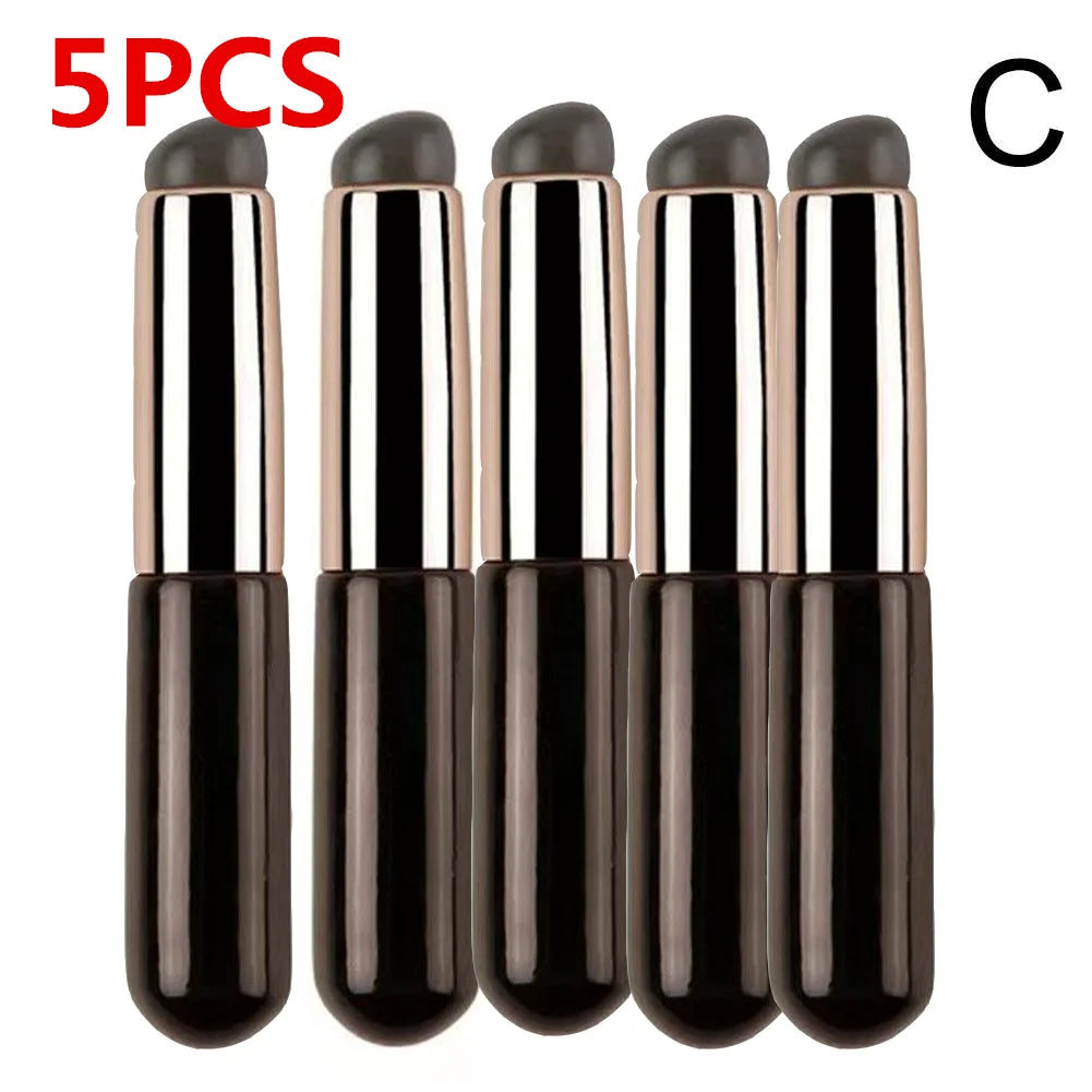 Silicone Lip Brush – Soft Round Head, Fingertip Design, With Cover, Durable