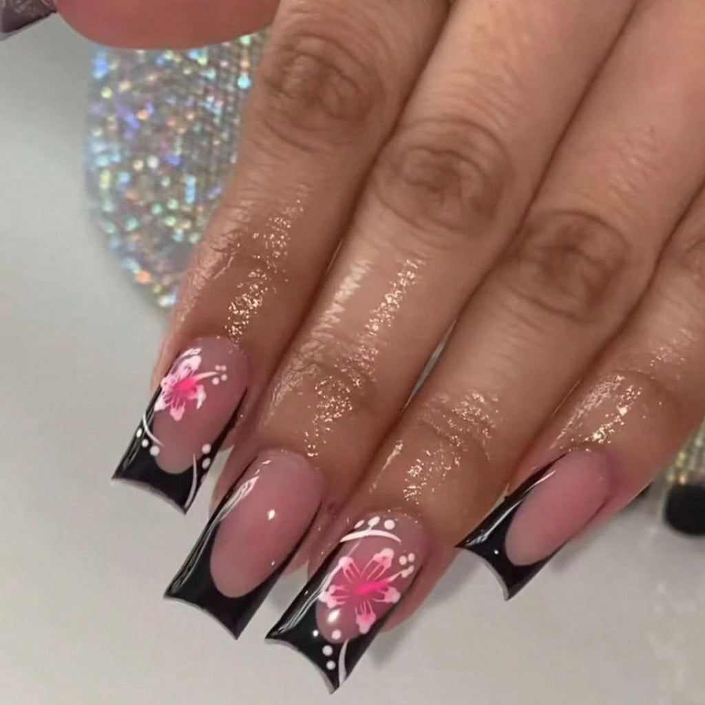 24PCS Halloween Mummy Fake Nails – Short Square, Full Coverage, Cute Press-On