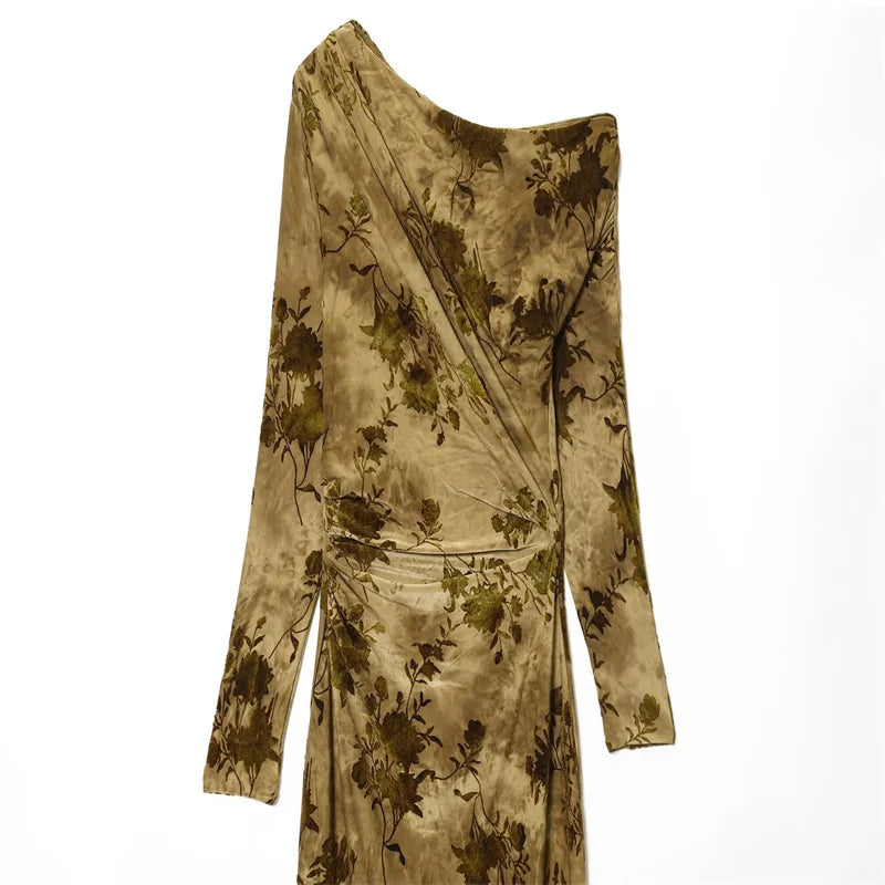 Fall Fashion Trend: Velvet Textured Pleated Dress