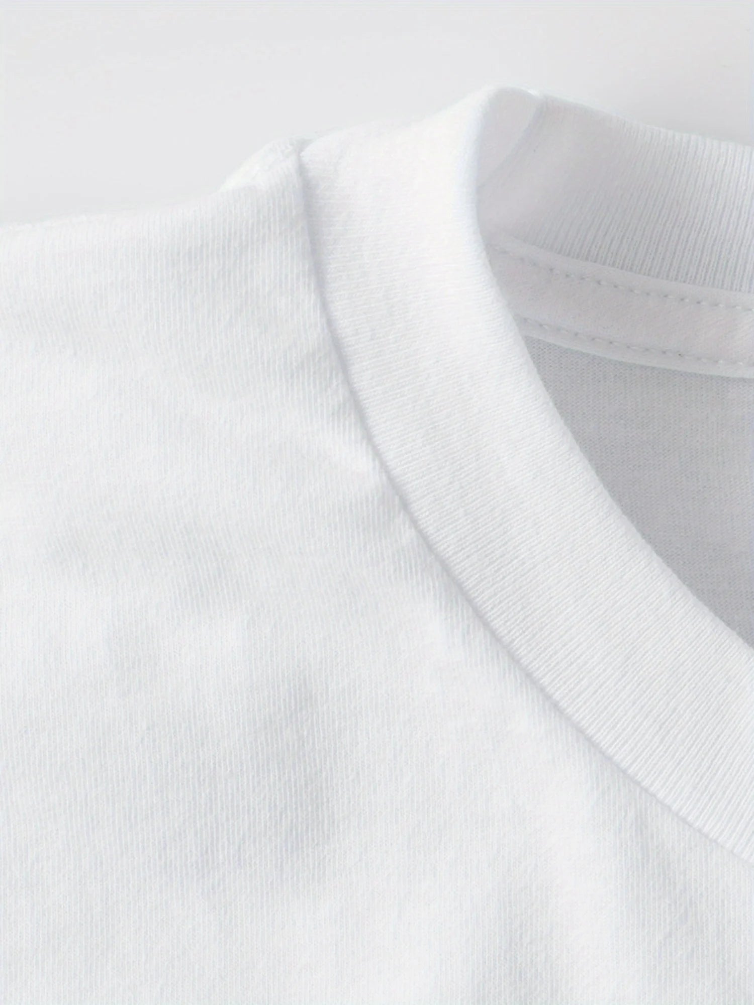 Paris Eiffel Tower Printed Women's Short-Sleeve Casual T-Shirt – Spring/Summer