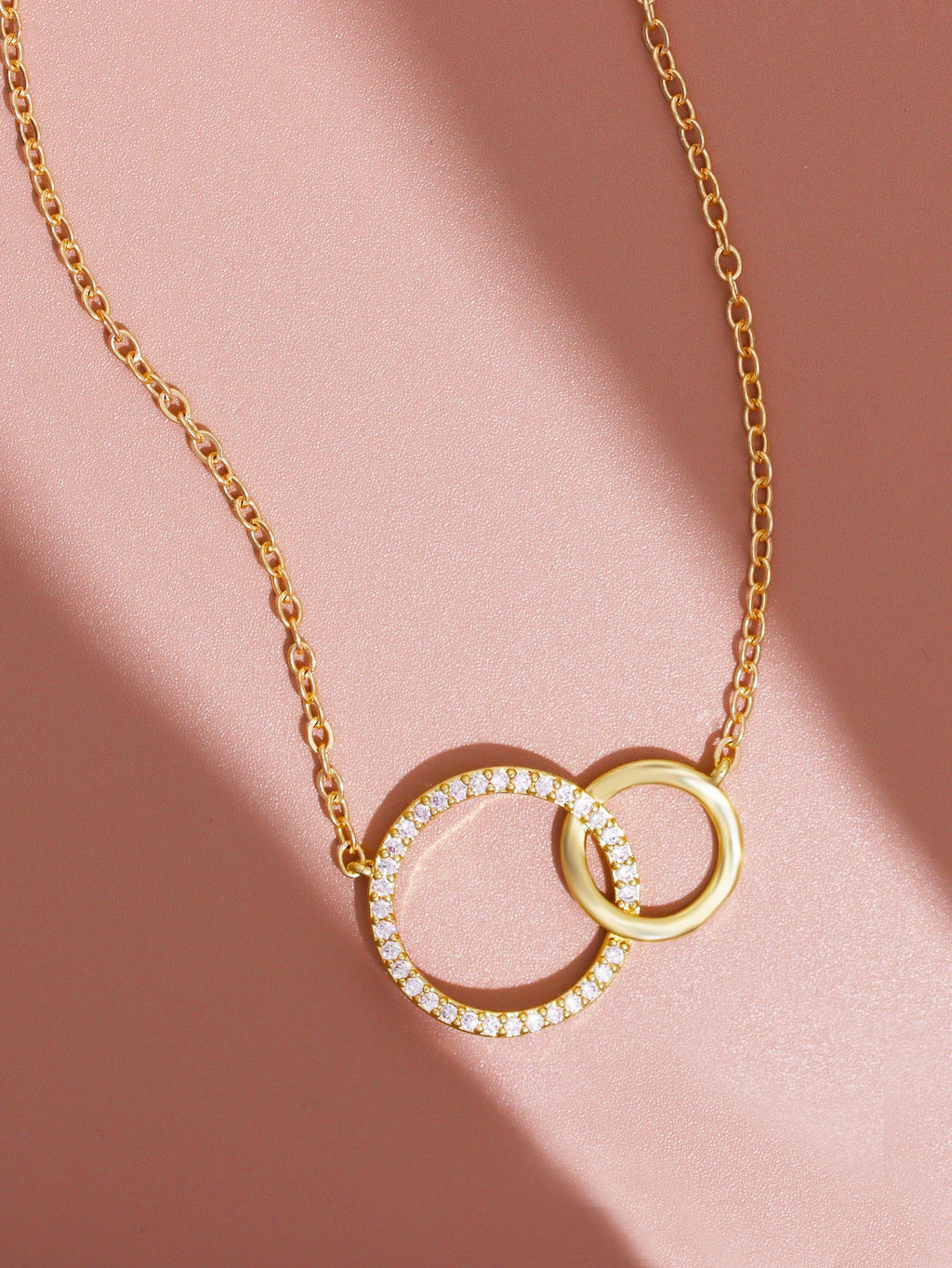 Cercle Duo – Minimalist Pendant Necklace