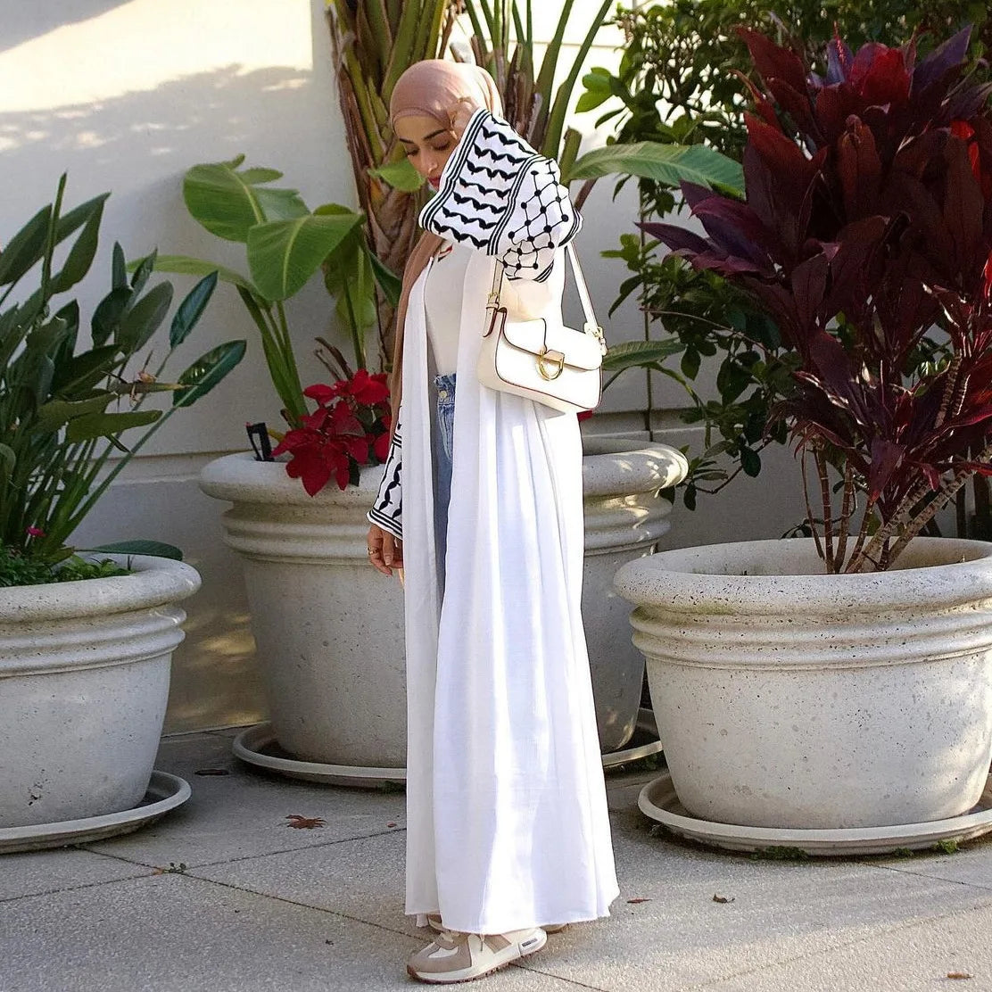 Embroidered Muslim Abaya – Middle Eastern Loose Cardigan Robe for Women