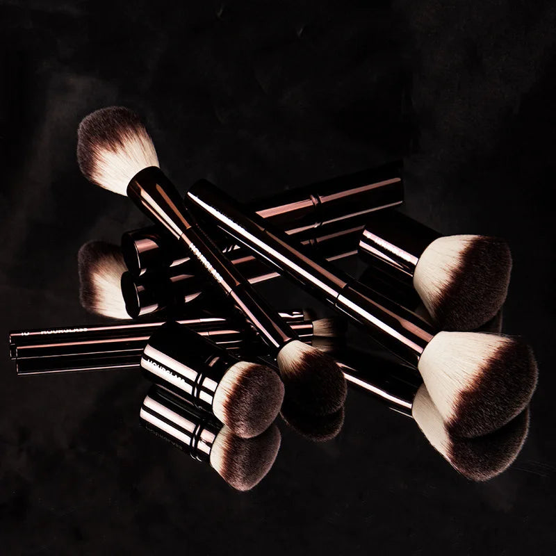 HOURGLASS Makeup Brush Set – Powder, Blush, Foundation, Eyeshadow, Concealer & Lip Brushes