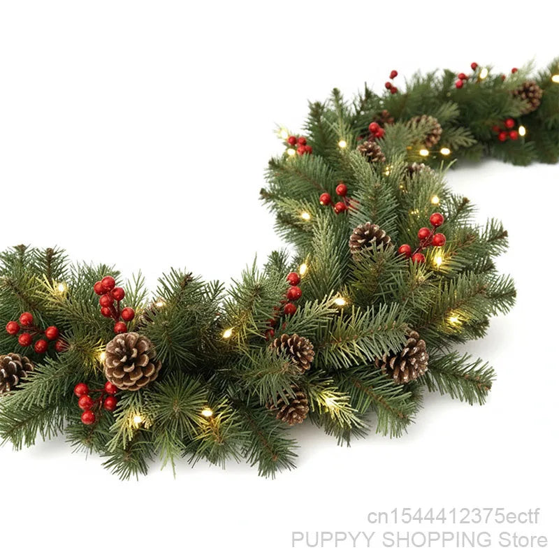 🎀 2.7M Pinecone & Red Berry Christmas Garland – Décor de Noël Élégant