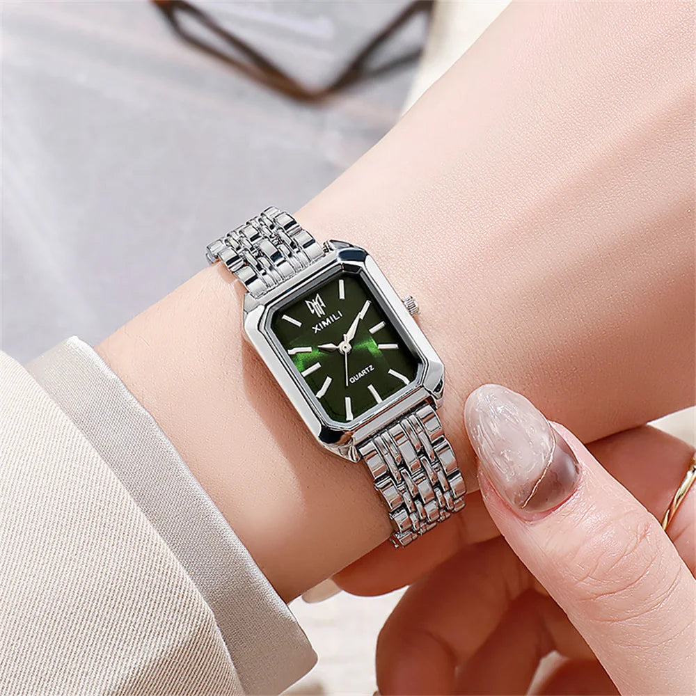 Élégance Carrée – Gold Plated Quartz Watch