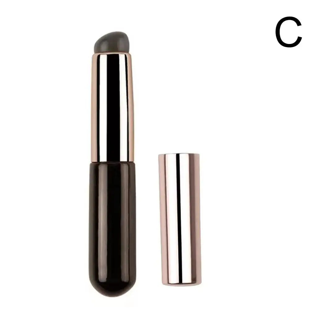 Silicone Lip Brush – Soft Round Head, Fingertip Design, With Cover, Durable