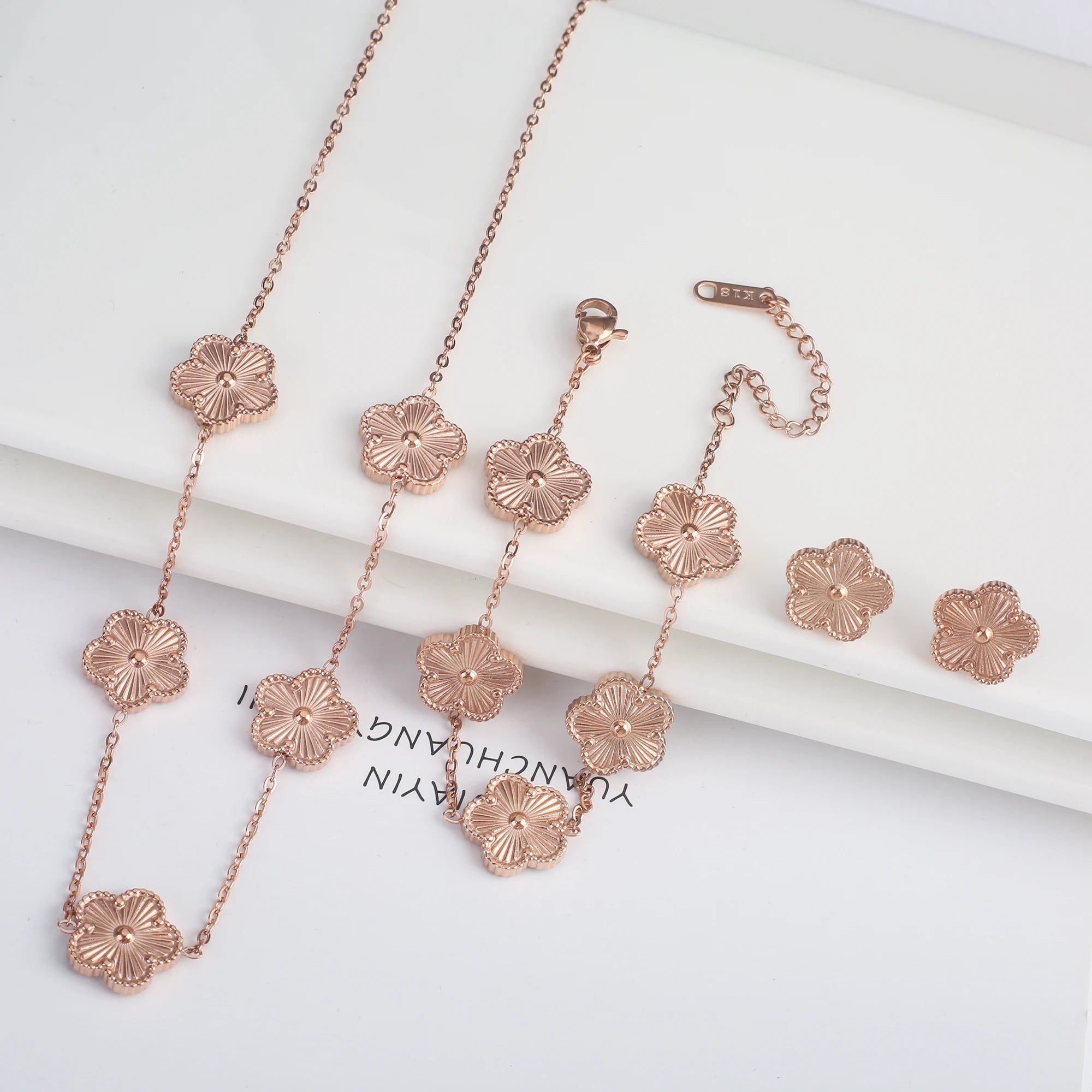 Fleur de Grace – 18K Gold Plated Clover Jewelry Set