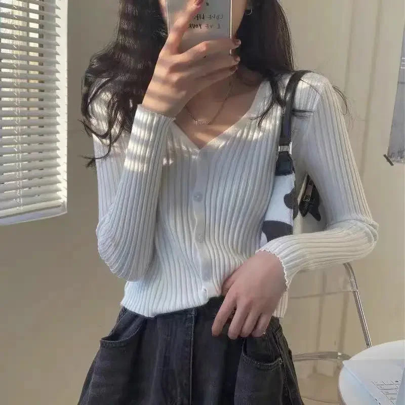 Cardigan Femme Tricoté – Coupe Ample, Col V, Style Printemps