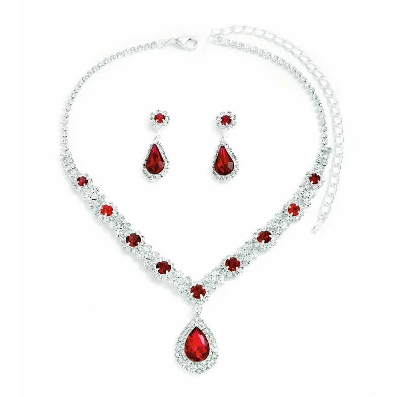 Goutte de Cristal – 3-Piece Necklace & Earrings Set