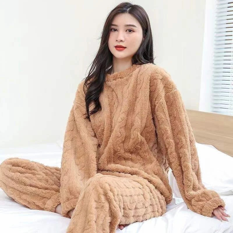 Women’s Autumn-Winter Fleece Pajama Set – Long Sleeve & Pants