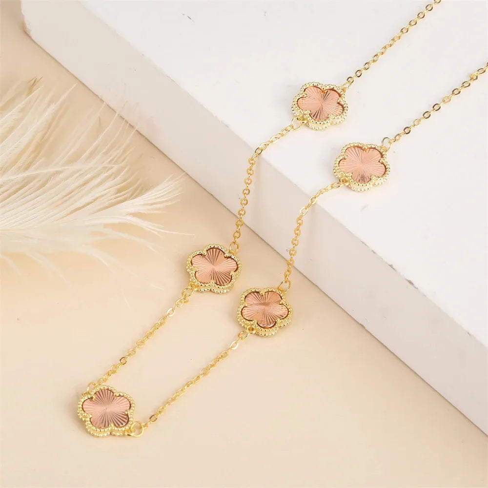 Five-Leaf Flower Jewelry Set – Bracelet & Necklace for Women