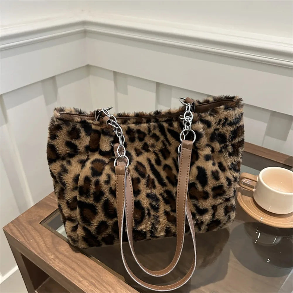 Winter Leopard Print Plush Shoulder Bag – Chic & Spacious Women’s Handbag