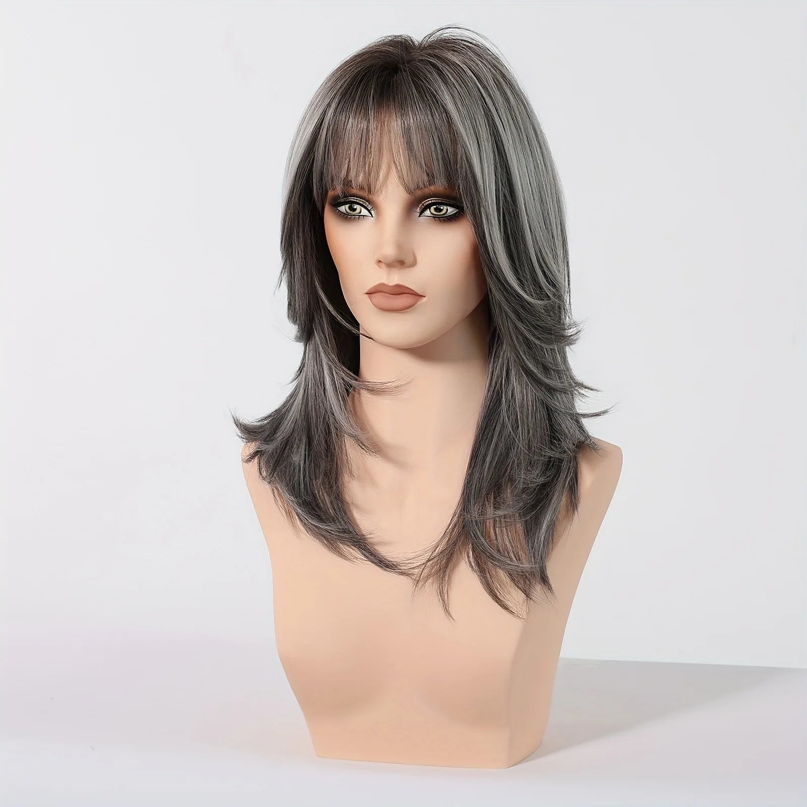 Medium Wavy Synthetic Wig – Chin-Length, Heat-Resistant