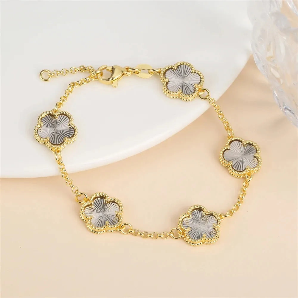 Five-Leaf Flower Jewelry Set – Bracelet & Necklace for Women