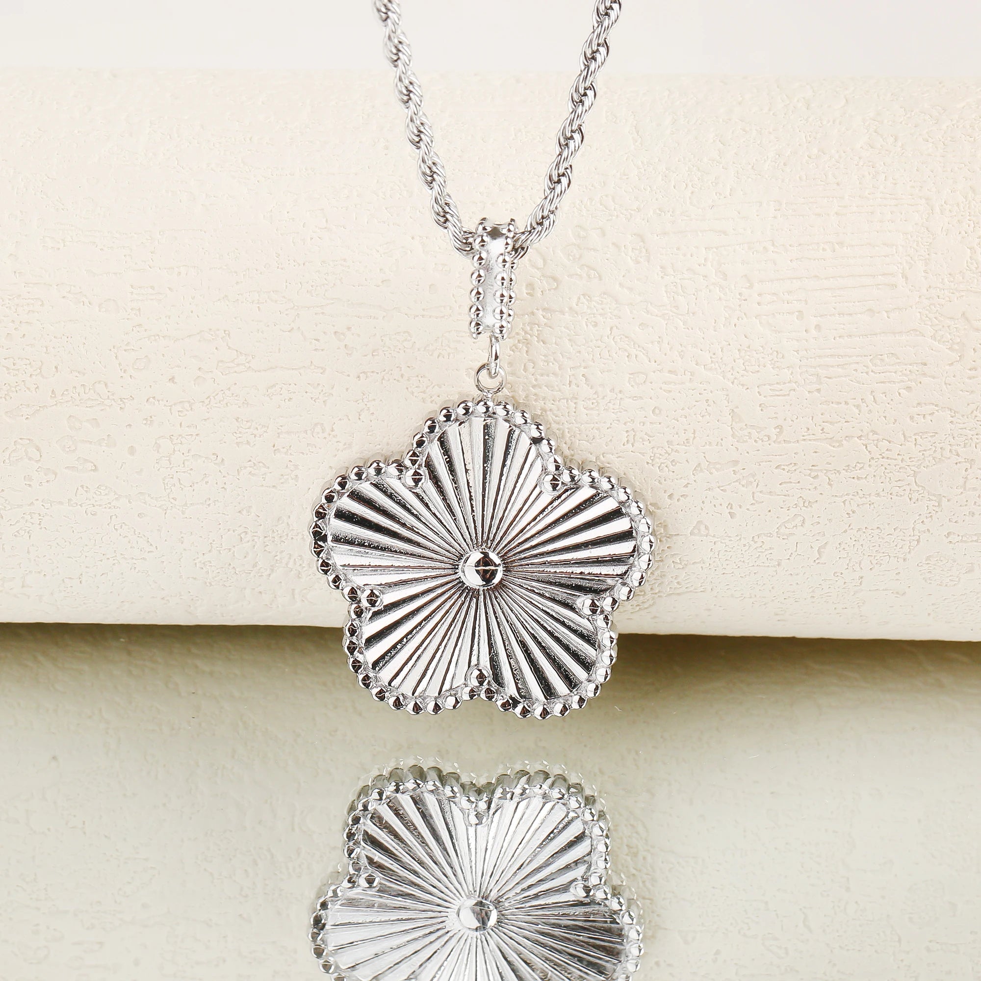 Classic Stainless Steel Laser Pendant Necklace – 45/60cm for Women